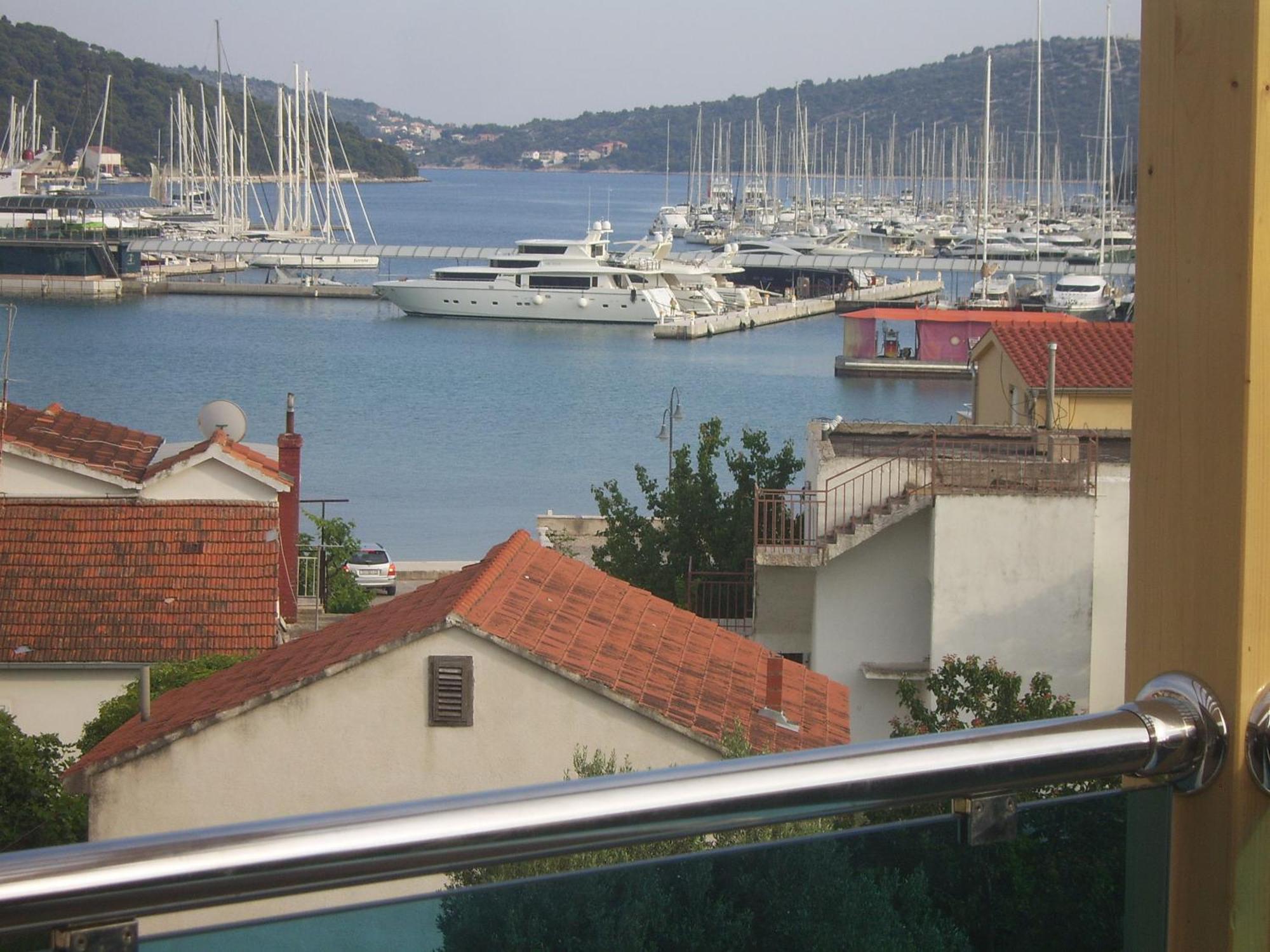 Apartments Villa Erik Rogoznica  Szoba fotó