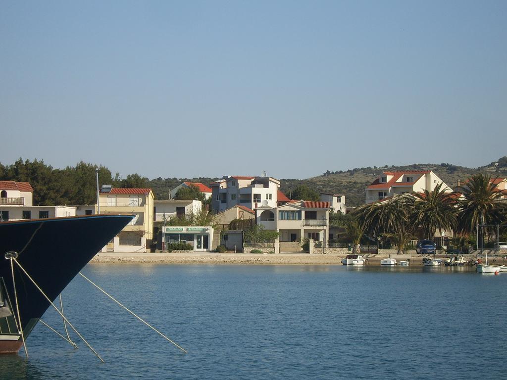 Apartments Villa Erik Rogoznica  Kültér fotó