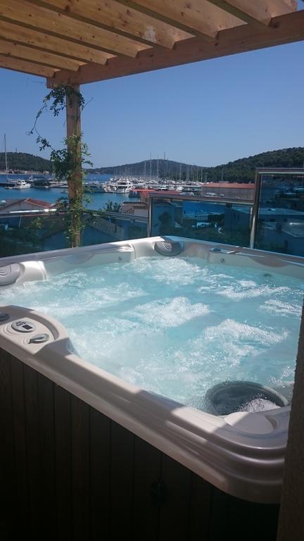 Apartments Villa Erik Rogoznica  Kültér fotó